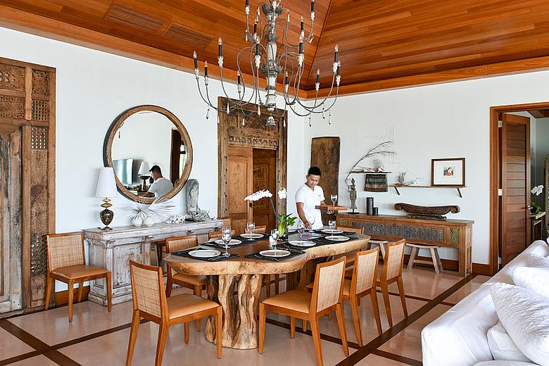 Love Pumpkin COMO Parrot Cay 3 bedroom villa with pool - Dining Area Love Pumpkin COMO Parrot Cay 3 bedroom villa with pool