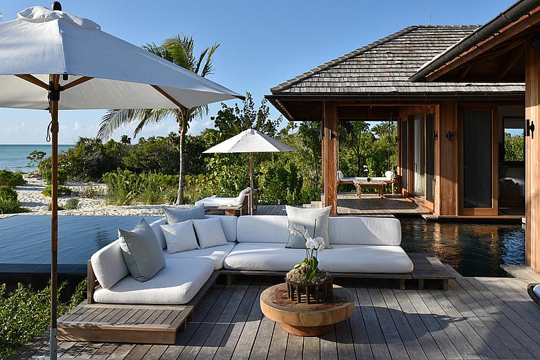 Love Pumpkin COMO Parrot Cay 3 bedroom villa with pool - Pool Deck Love Pumpkin COMO Parrot Cay 3 bedroom villa with pool