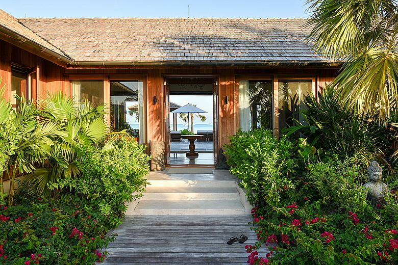 Love Pumpkin COMO Parrot Cay 3 bedroom villa with pool - Entrance Love Pumpkin COMO Parrot Cay 3 bedroom villa with pool