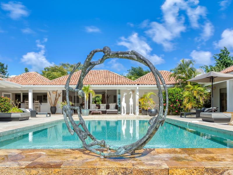 La Pinta , Terres Basses 