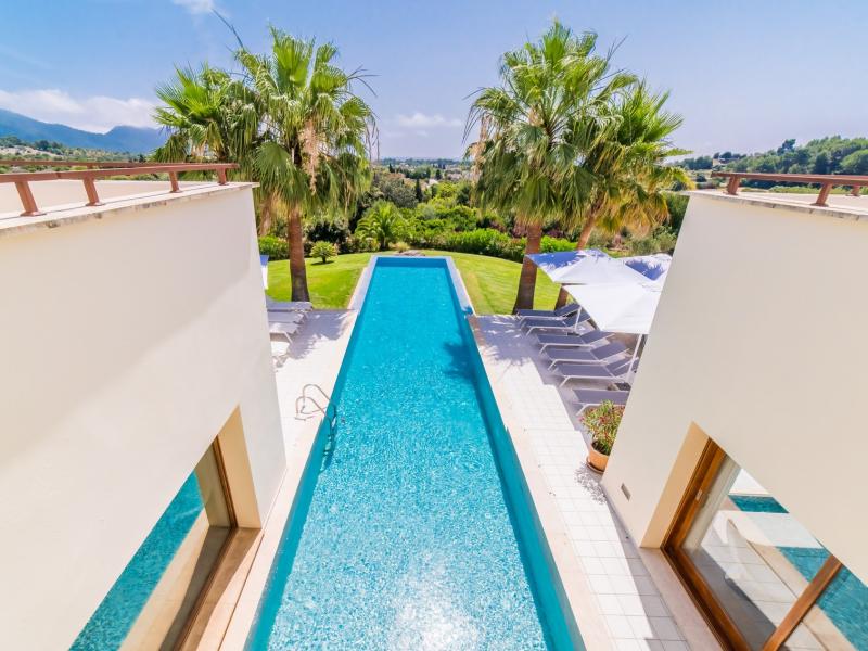 Son Sard , East , Son Severa 