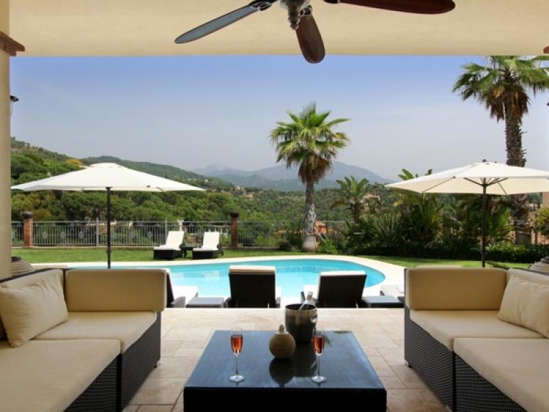 Gran Villa San Pietro , El Madronal 