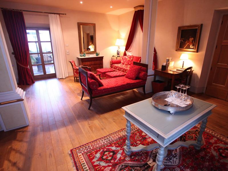 Mangiacane Estate , Tuscany 