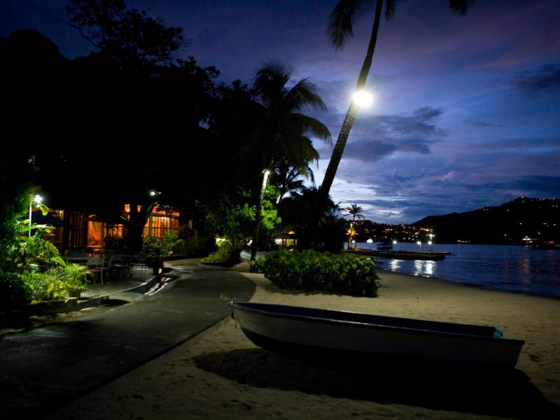 Young Island - St Vincent & The Grenadines , Young Island 