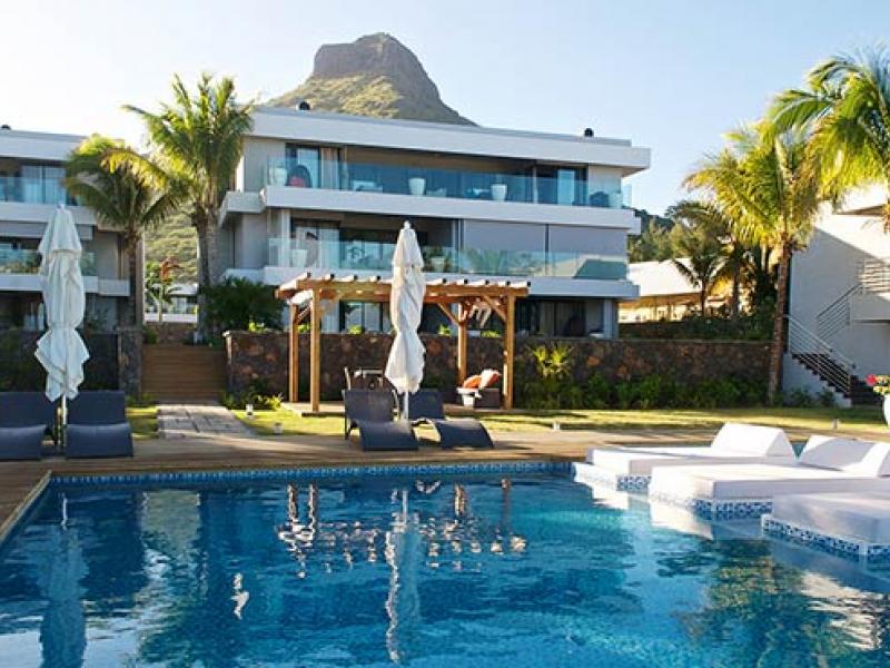 Leora Beach , South Coast 