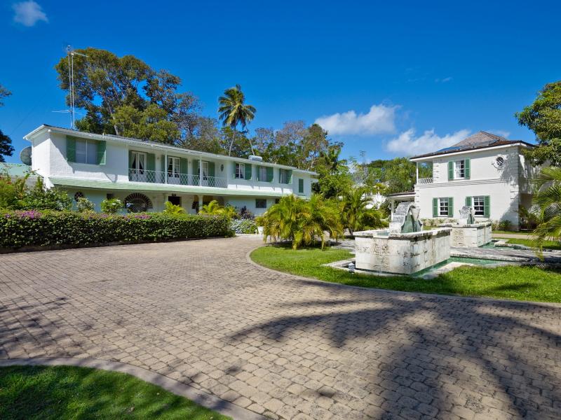 St Helena - Beachfront , Beachfront villas Barbados , Holetown , Porters , Queens Fort , St James , Waterfront villas Barbados , West Coast Barbados 