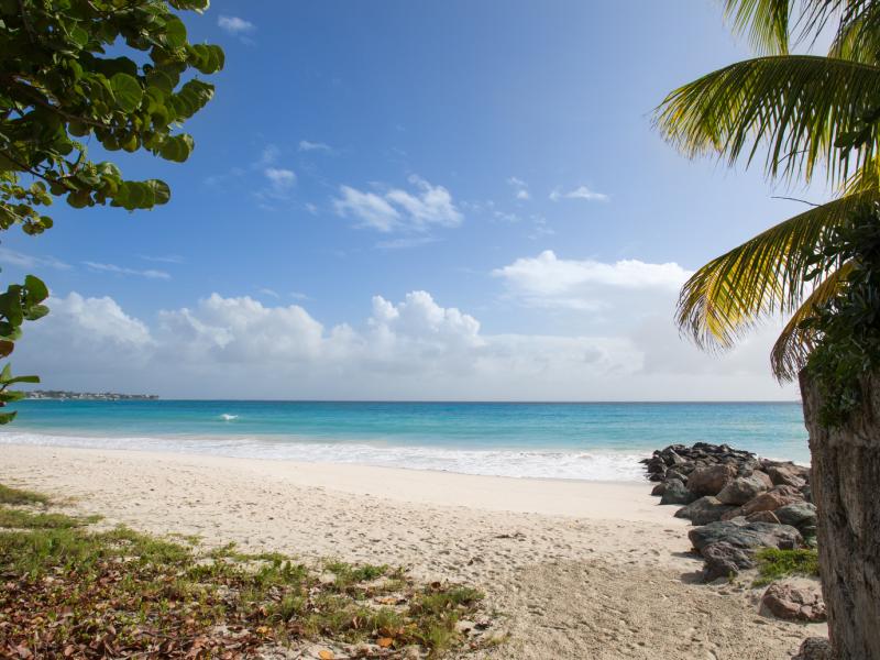 Sandy Hook 21 , Beachfront villas Barbados , South Coast Barbados 