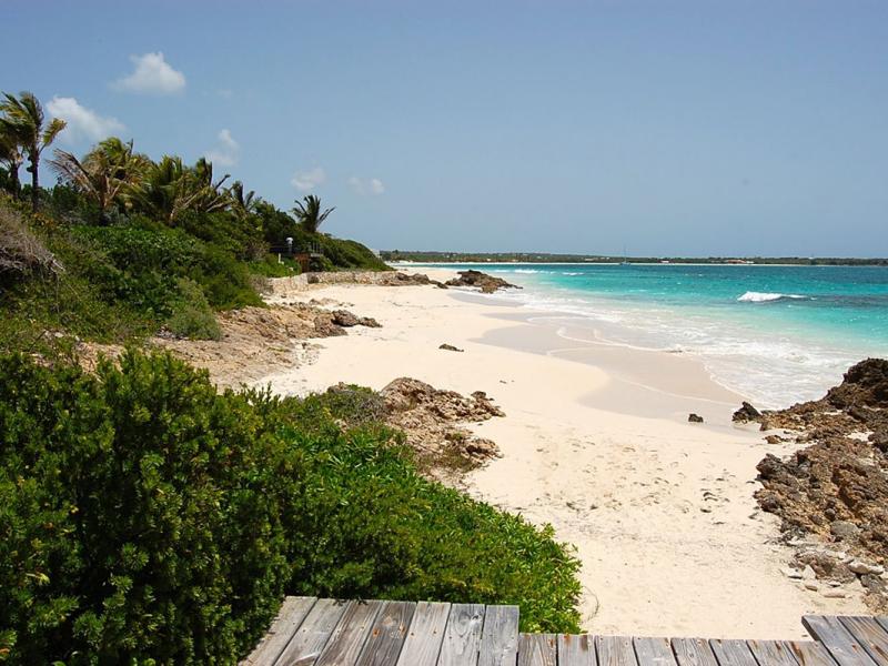 Villa Arushi , West End 