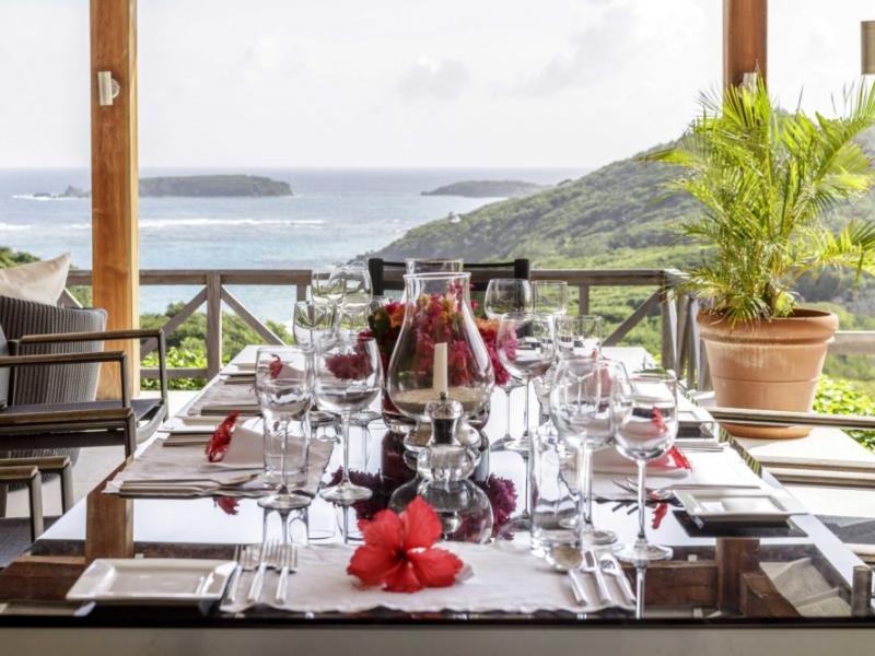 Macaroni Beach House , Macaroni Bay 