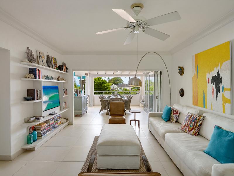 Glitter Bay 303 - Emerald Suite , Beachfront villas Barbados , Glitter Bay , Porters , St James , West Coast Barbados 