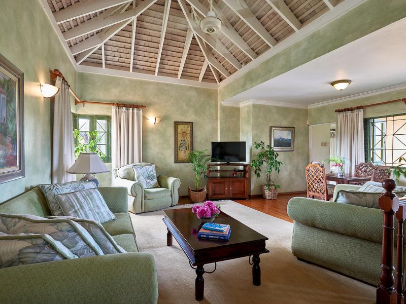 Keela Wee , Discovery Bay 