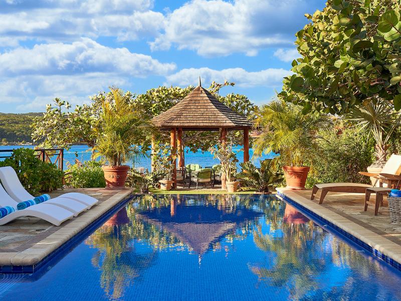 Whispering Waters , Discovery Bay 