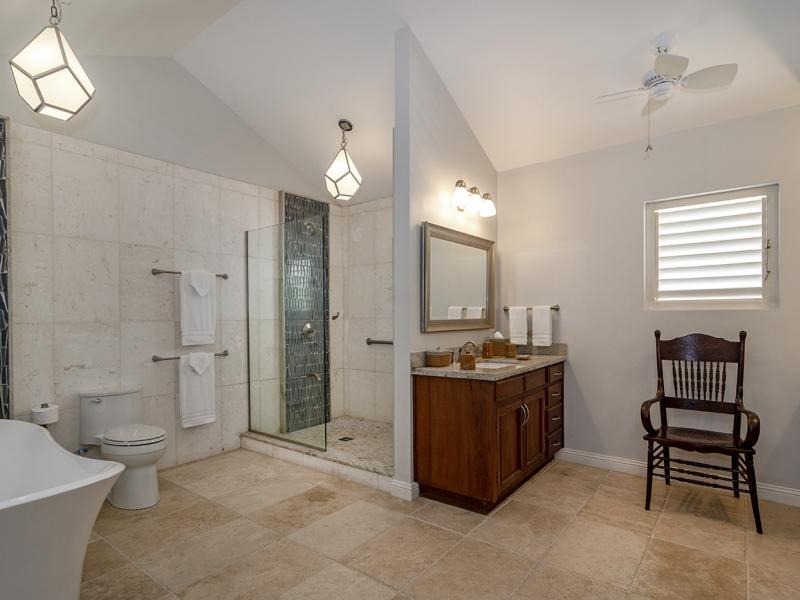 A Summer Place , Discovery Bay 