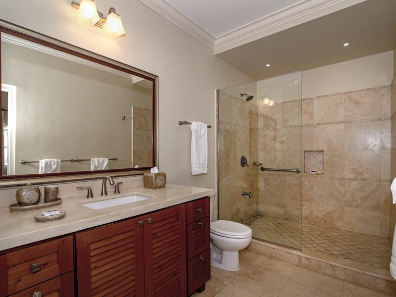 A Summer Place , Discovery Bay 