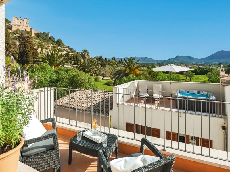 Casa Belisima , East 