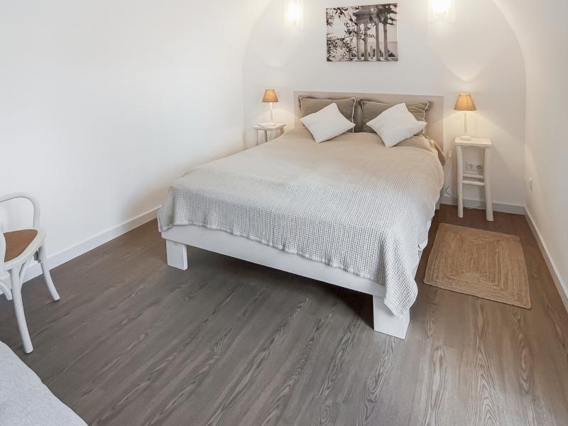 Casa Belisima , East 