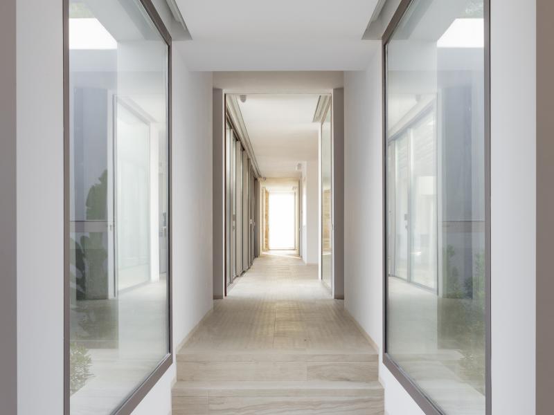 Villa Eclipse , East 