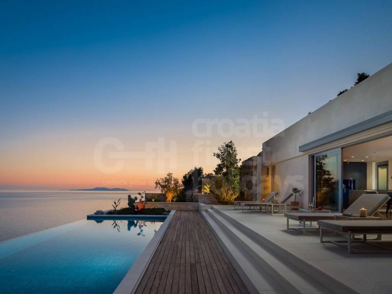 Villa Andromeda , Islands 