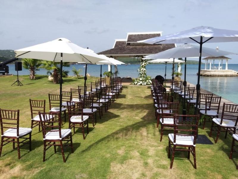 A Summer Place , Discovery Bay 