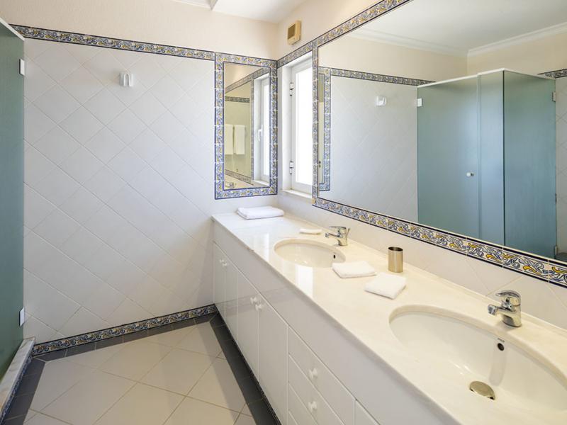 Villa Bianco , Algarve , Vale Do Lobo 