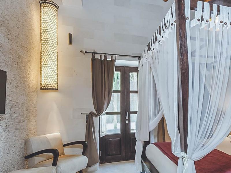 Can Alivia , San Carlos 