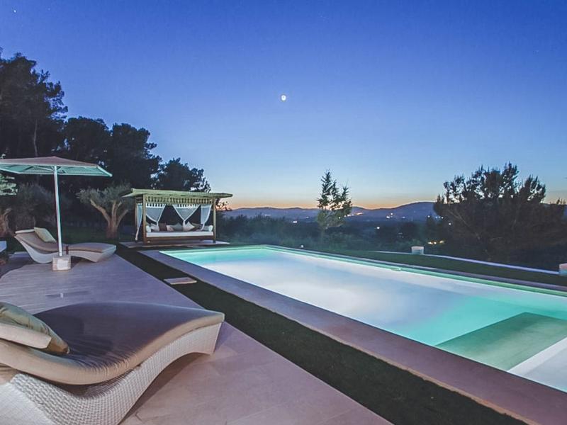 Can Alivia , San Carlos 