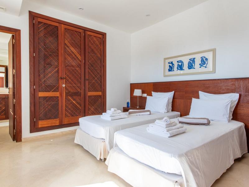 Villa Katherine , Cala Tarida 