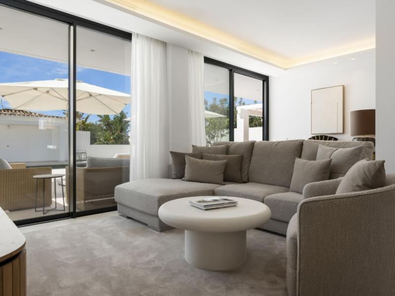 Los Delfines , Marbella 