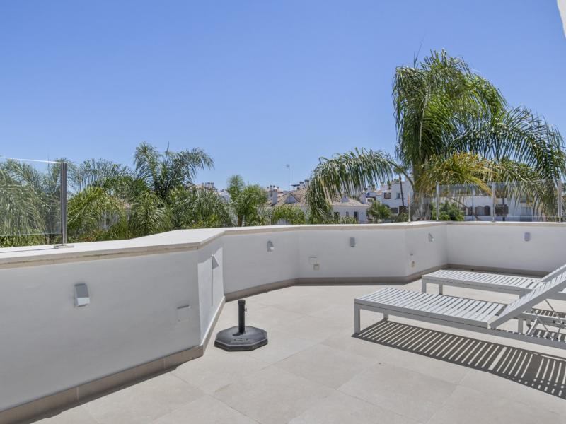 Villa Frondosa , Marbella 