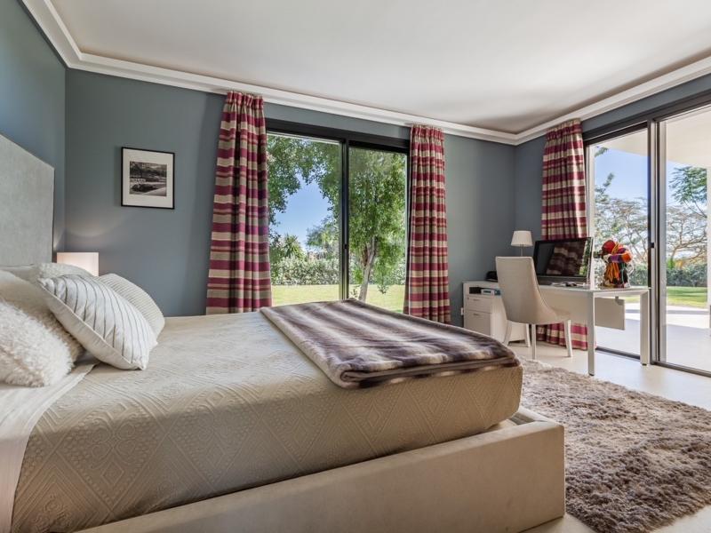 Laguna del Sol , Marbella 