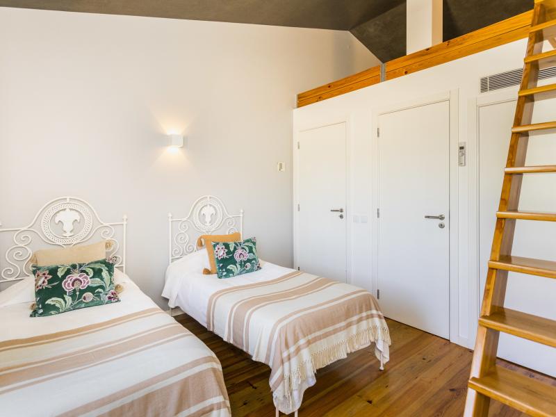 Villa Noa , Lisbon and coast 