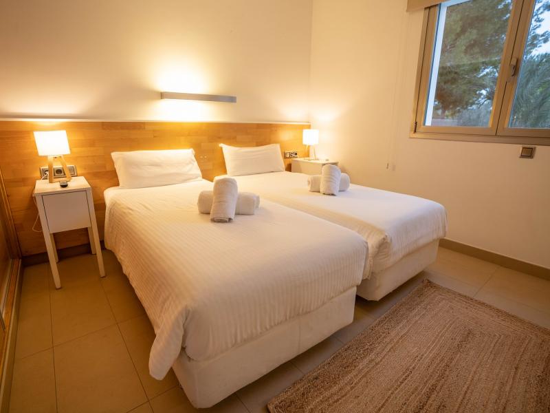 Casa Fourteen , Jesus 