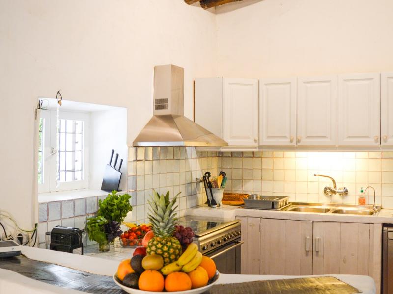 Finca Lucia , Can Furnet , Jesus 