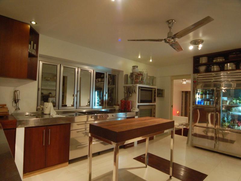 Villa Destiny , 
