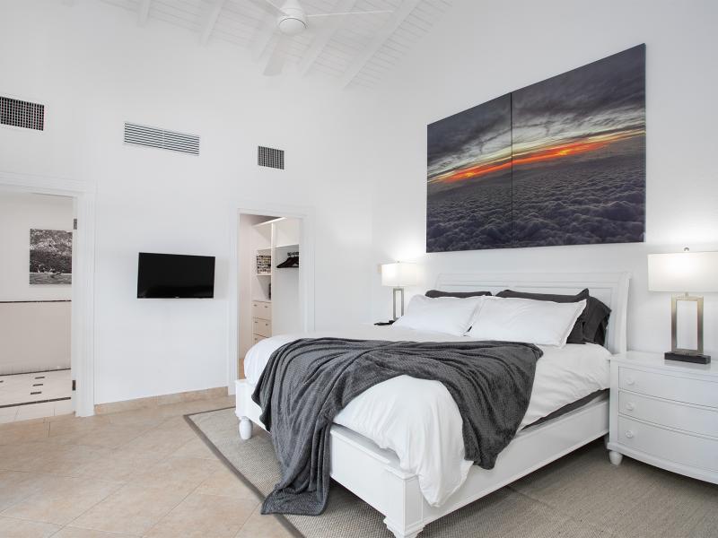 Marina 360 , Cupecoy 