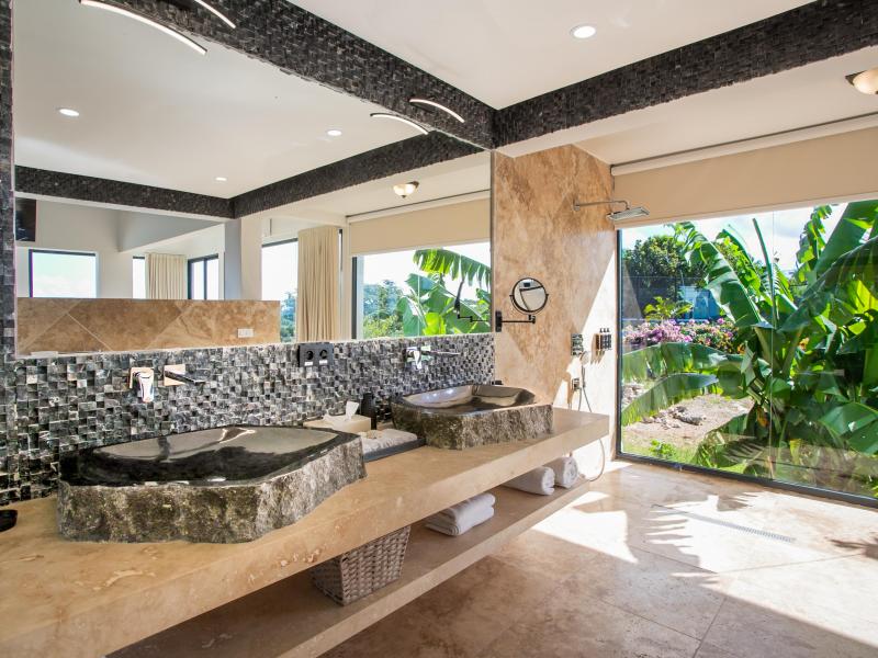 Debbie , Terres Basses 