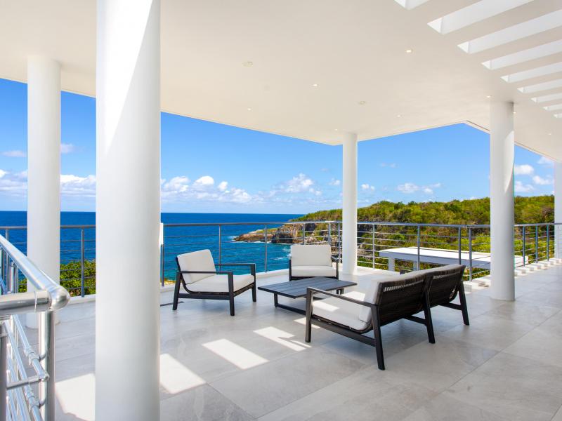 Le Rêve Bleu , Little Bay 