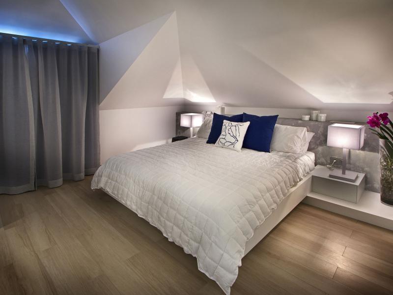 C'est La Vie, Terres Basses , Terres Basses 