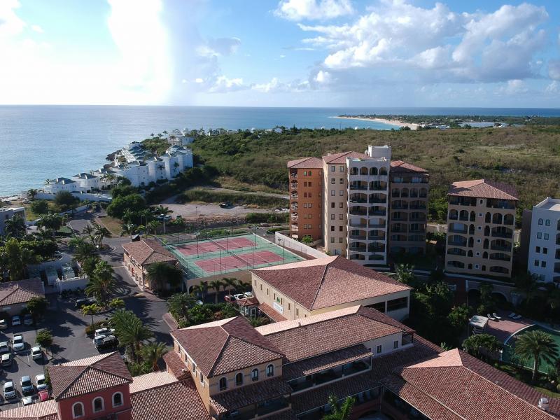 Marina 360 , Cupecoy 