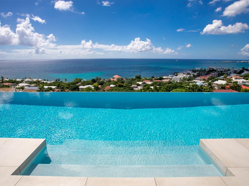 Bella Vita , Pelican Key St Maarten 