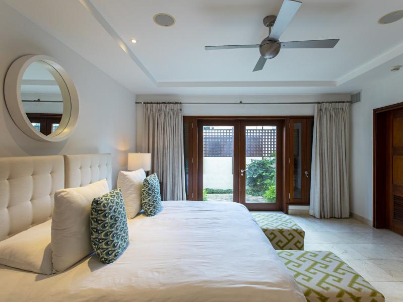 Portico 1 - Beachfront , Beachfront villas Barbados , Prospect , St James 