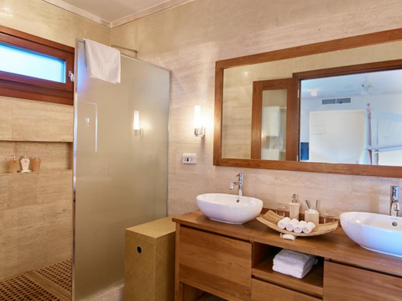 Silver Turtle Villa , Canouan Island, St. Vincent and the Grenadines 