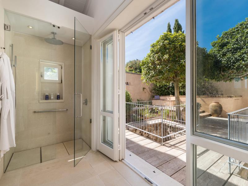 Kingfisher Point Estate , Corfu 