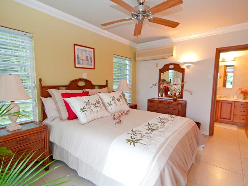 Villa Caribella , St Georges 