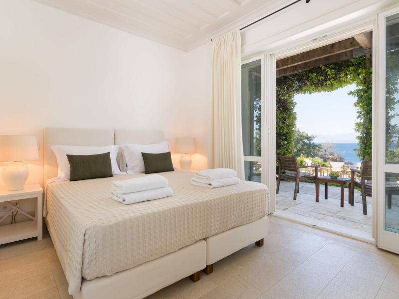 Kingfisher Point Estate , Corfu 