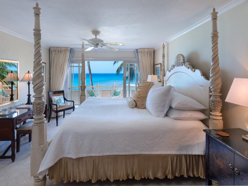 Reeds House 14 - Beachfront Penthouse , Beachfront villas Barbados , Lower Carlton , Reeds Bay , Reeds House , West Coast Barbados 