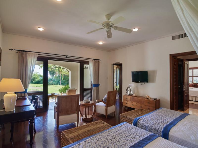 Silver Turtle Villa , Canouan Island, St. Vincent and the Grenadines 