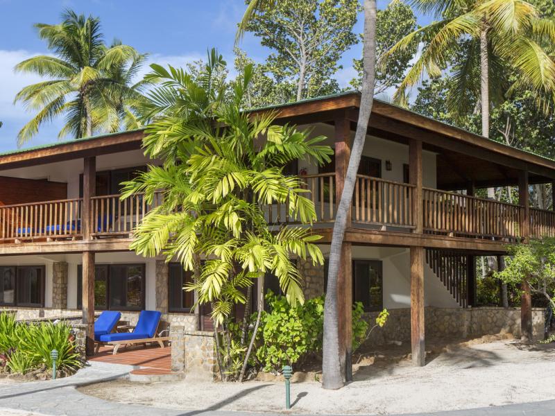 Palm Island Resort , Palm Island 