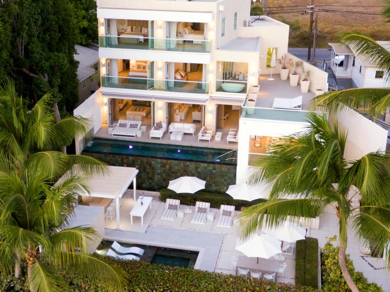 Footprints - beachfront , Beachfront villas Barbados , Porters , St James , West Coast Barbados 