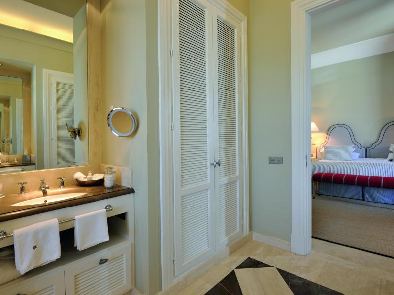 Finca Cortesin , Puerto Banus 